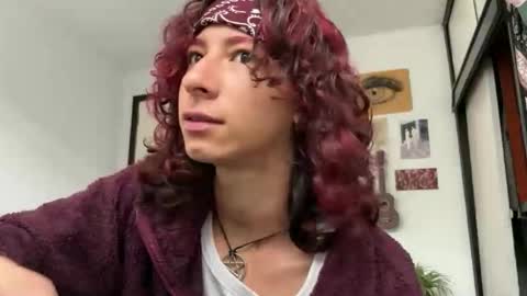 Snapshot of camille_delrey chatting on 01/10/26, 02:08 Camille online show from 01/10/26, 02:08