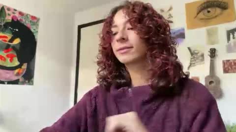 Snapshot of camille_delrey chatting on 02/09/26, 04:00 Camille online show from 02/09/26, 04:00