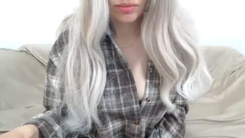 CamilleBunny online show from 05/06/26, 03:02