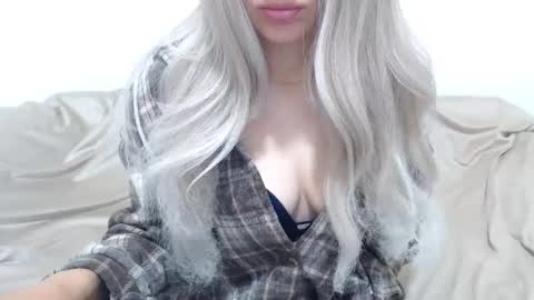 CamilleBunny online show from 05/27/26, 01:02