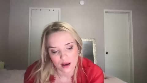 camilleclairexo online show from 04/01/26, 08:17
