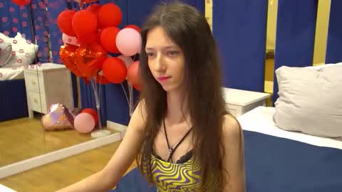 camillewhite online show from 03/16/26, 05:44