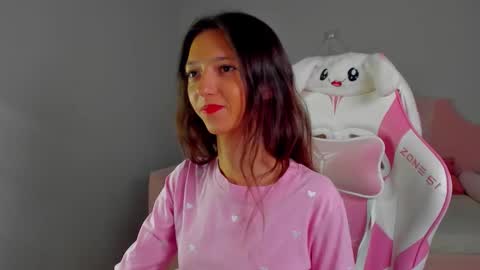 camillewhite online show from 03/17/26, 05:22