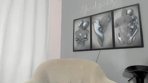 Camillo Virgil online show from 10/15/25, 10:48