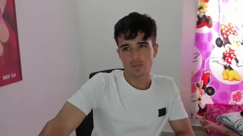 Snapshot of camilo887868 chatting on 10/28/25, 05:15 camilo887868 online show from 10/28/25, 05:15