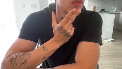 camilo online show from 05/04/26, 04:03