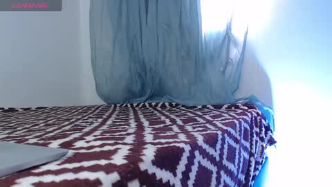 camilo_contre21 online show from 12/17/24, 07:26