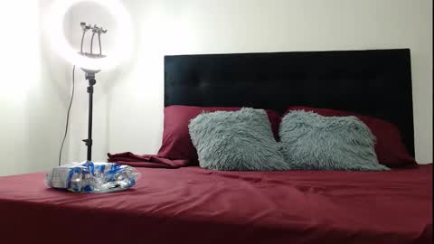 camilo_contre21 online show from 09/27/25, 07:19