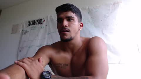 camilo_contre21 online show from 10/07/25, 08:06