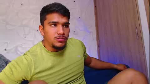 camilo_contre21 online show from 10/16/25, 06:31