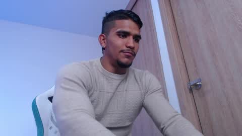 camilo_contre21 online show from 04/06/26, 07:04