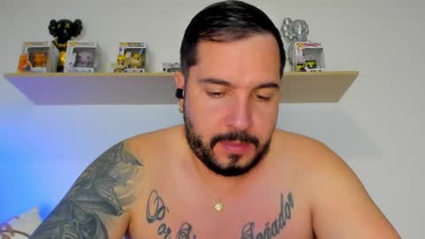 camilo_restrepo21 online show from 06/16/26, 12:13