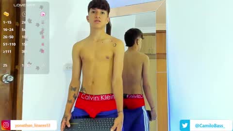 Snapshot of camilobass_ chatting on 12/05/24, 01:03 Camilo Bass online show from 12/05/24, 01:03