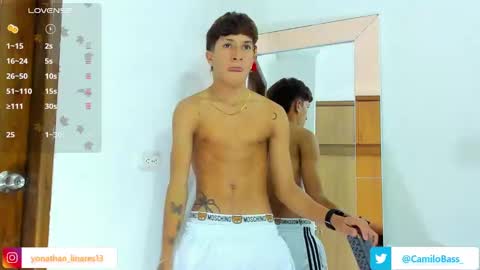 Snapshot of camilobass_ chatting on 01/16/25, 01:16 Camilo Bass online show from 01/16/25, 01:16