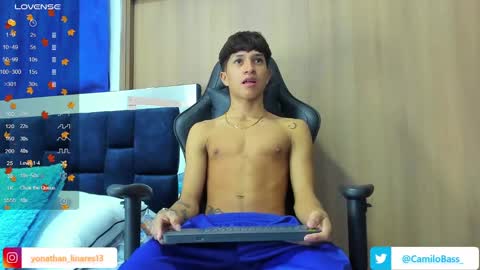 Snapshot of camilobass_ chatting on 02/02/25, 08:08 Camilo Bass online show from 02/02/25, 08:08