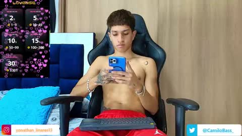 Snapshot of camilobass_ chatting on 11/11/25, 12:10 Camilo Bass online show from 11/11/25, 12:10