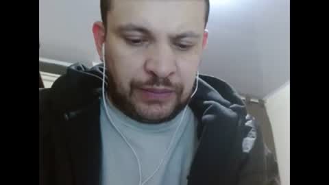 Snapshot of camiloking17 chatting on 02/05/25, 10:30 camilo online show from 02/05/25, 10:30