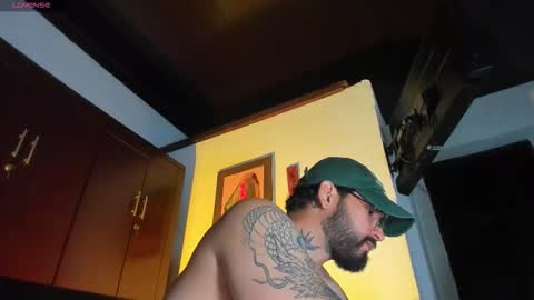 Snapshot of camilomayer chatting on 01/11/26, 01:49 Camilo online show from 01/11/26, 01:49