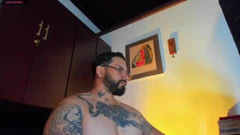 Snapshot of camilomayer chatting on 05/11/26, 01:50 Camilo online show from 05/11/26, 01:50