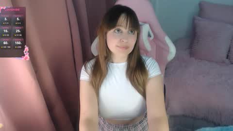  Nicole   online show from 02/04/26, 12:27