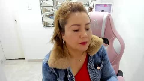 camixxx_m online show from 06/25/26, 11:48