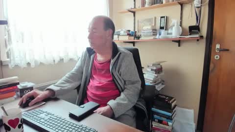 Cammee online show from 02/20/25, 09:33