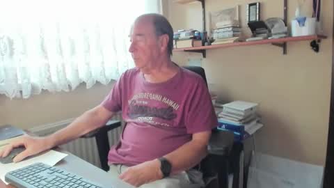 Cammee online show from 11/19/25, 08:25