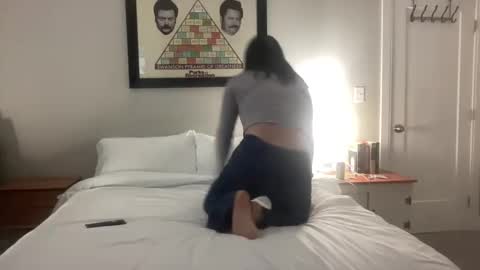 Snapshot of cammy_ho chatting on 03/19/26, 04:49 cammy_ho online show from 03/19/26, 04:49