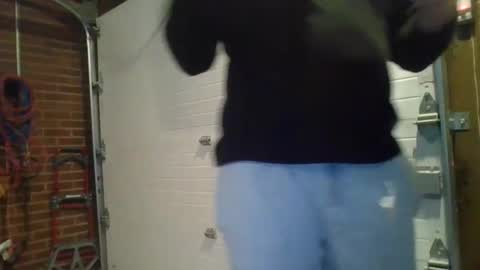 Snapshot of cammyman6900 chatting on 01/23/25, 03:11 cammyman6900 online show from 01/23/25, 03:11