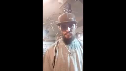 Snapshot of camrox6969 chatting on 03/20/26, 07:02 camrox6969 online show from 03/20/26, 07:02