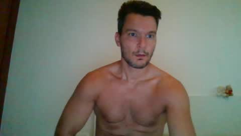 Snapshot of camsexgymboy chatting on 07/11/26, 07:22 camsexgymboy online show from 07/11/26, 07:22