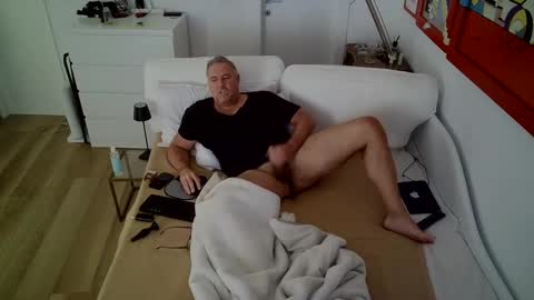 Snapshot of camunication chatting on 02/20/25, 01:19 camunication online show from 02/20/25, 01:19