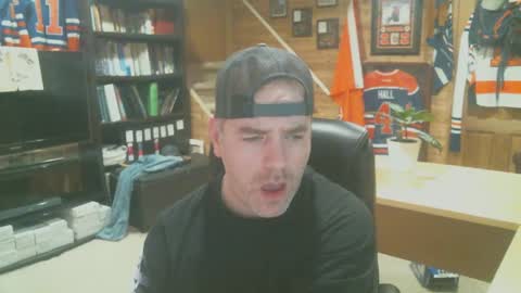 CanadianBacon6969 online show from 12/30/24, 03:47