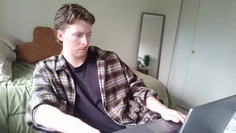 Devon online show from 01/10/25, 09:53