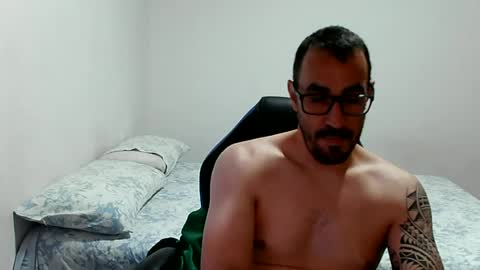 Snapshot of canario2388 chatting on 06/26/26, 08:57 canario2388 online show from 06/26/26, 08:57
