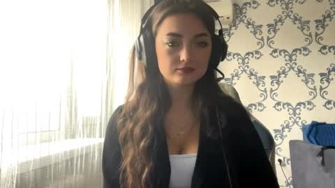 Snapshot of cancychill chatting on 10/31/25, 08:04 Kate online show from 10/31/25, 08:04