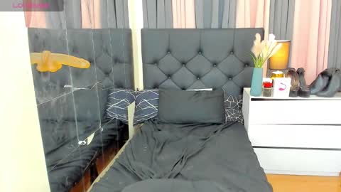 Snapshot of candicewilson chatting on 01/04/25, 01:10 CandiceWilson online show from 01/04/25, 01:10