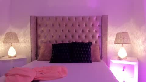 Candie  online show from 02/11/26, 11:59