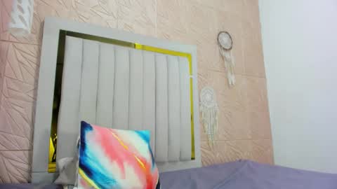 candise online show from 10/14/25, 09:59