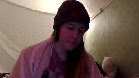 Candi online show from 11/18/25, 08:57