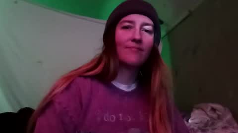 Candi online show from 11/19/25, 09:26