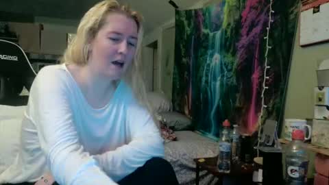 Candi online show from 05/13/26, 03:53