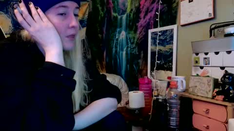 Candi online show from 05/22/26, 05:51
