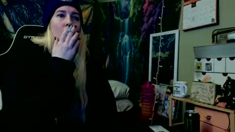 Candi online show from 05/23/26, 06:07