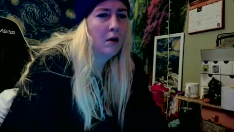 Candi online show from 05/24/26, 10:53