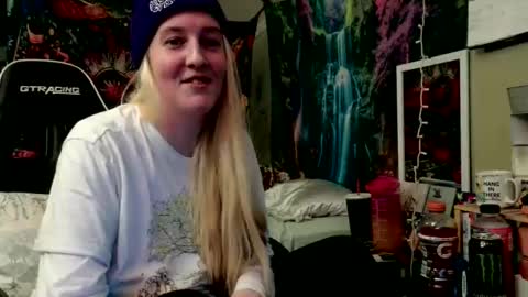 Candi online show from 06/03/26, 02:33