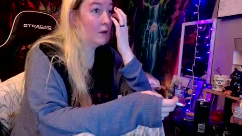 Candi online show from 06/15/26, 05:31