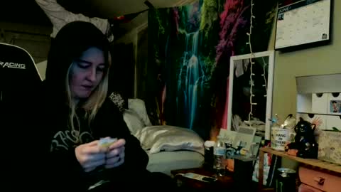 Candi online show from 06/17/26, 05:47