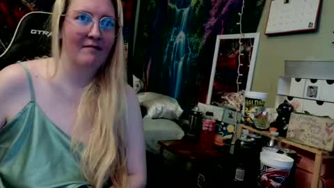 Candi online show from 07/14/26, 01:30