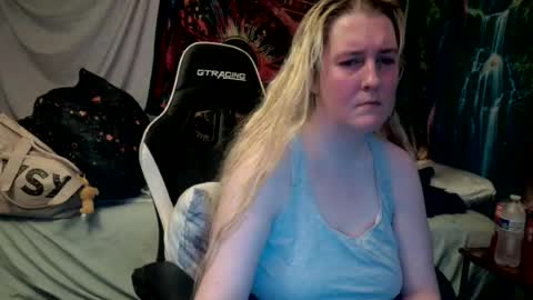 Candi online show from 07/15/26, 02:17